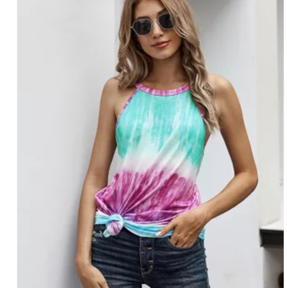 Unbranded Tops - ♥️New boutique tie dye tank top
